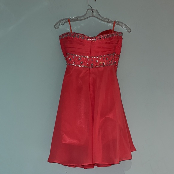 Handmade Sweetheart Homecoming Dress - Picture 6 of 6